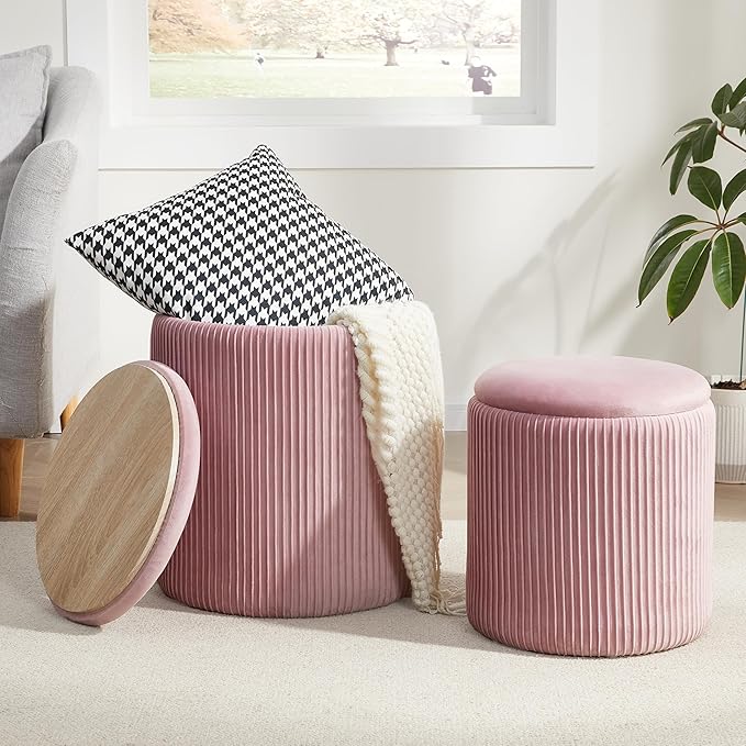 Duo Versatile di Pouf in Velluto: spazio elegante e confortevole