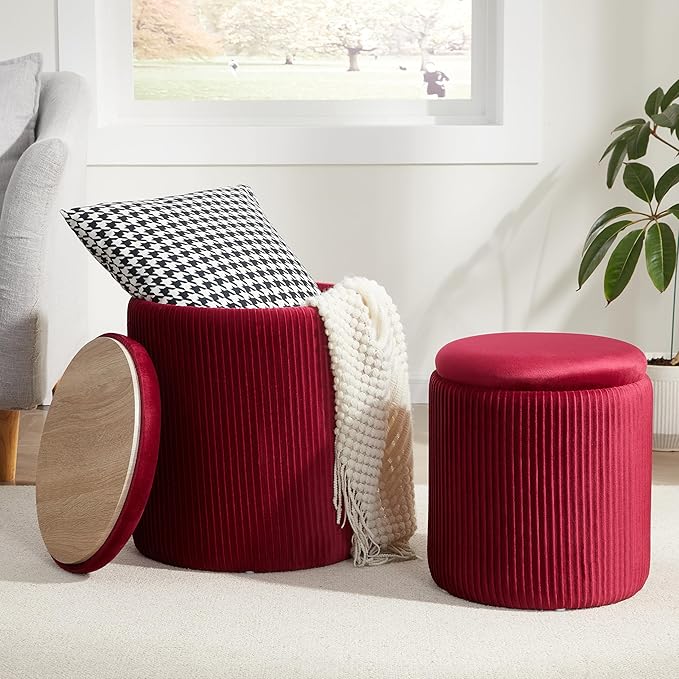 Duo Versatile di Pouf in Velluto: spazio elegante e confortevole